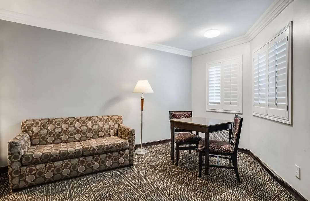 Rodeway Inn Old Town Temecula-1